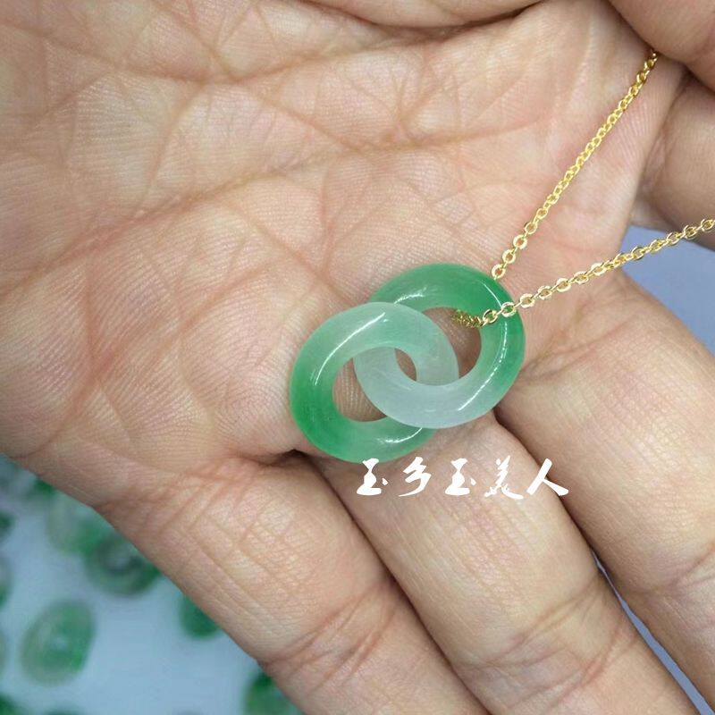 翡翠色玉石环环相扣双环平安扣冰糯种项链少女款阳绿翡翠玉石吊坠