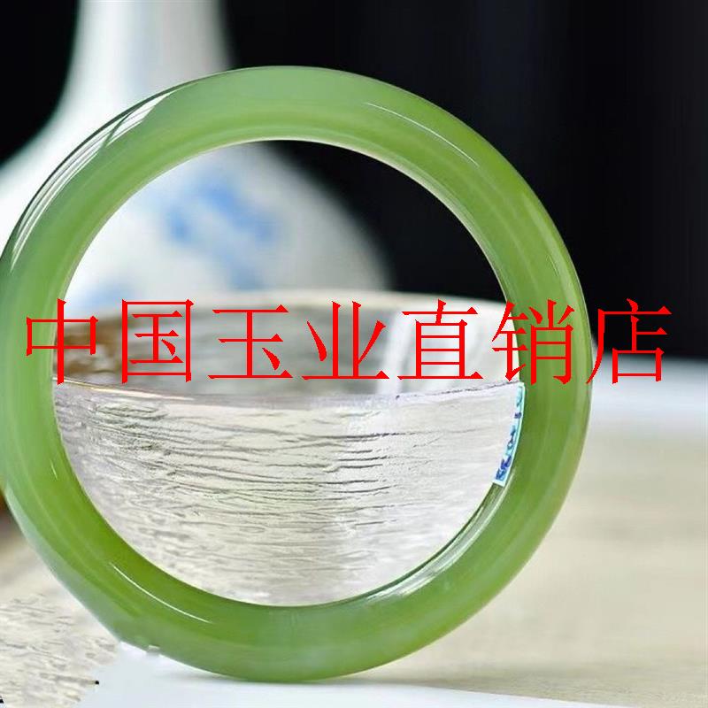 和田玉青海料冰种晴水浅湖水绿细圆条手镯青白玉圆条少女款玉镯子