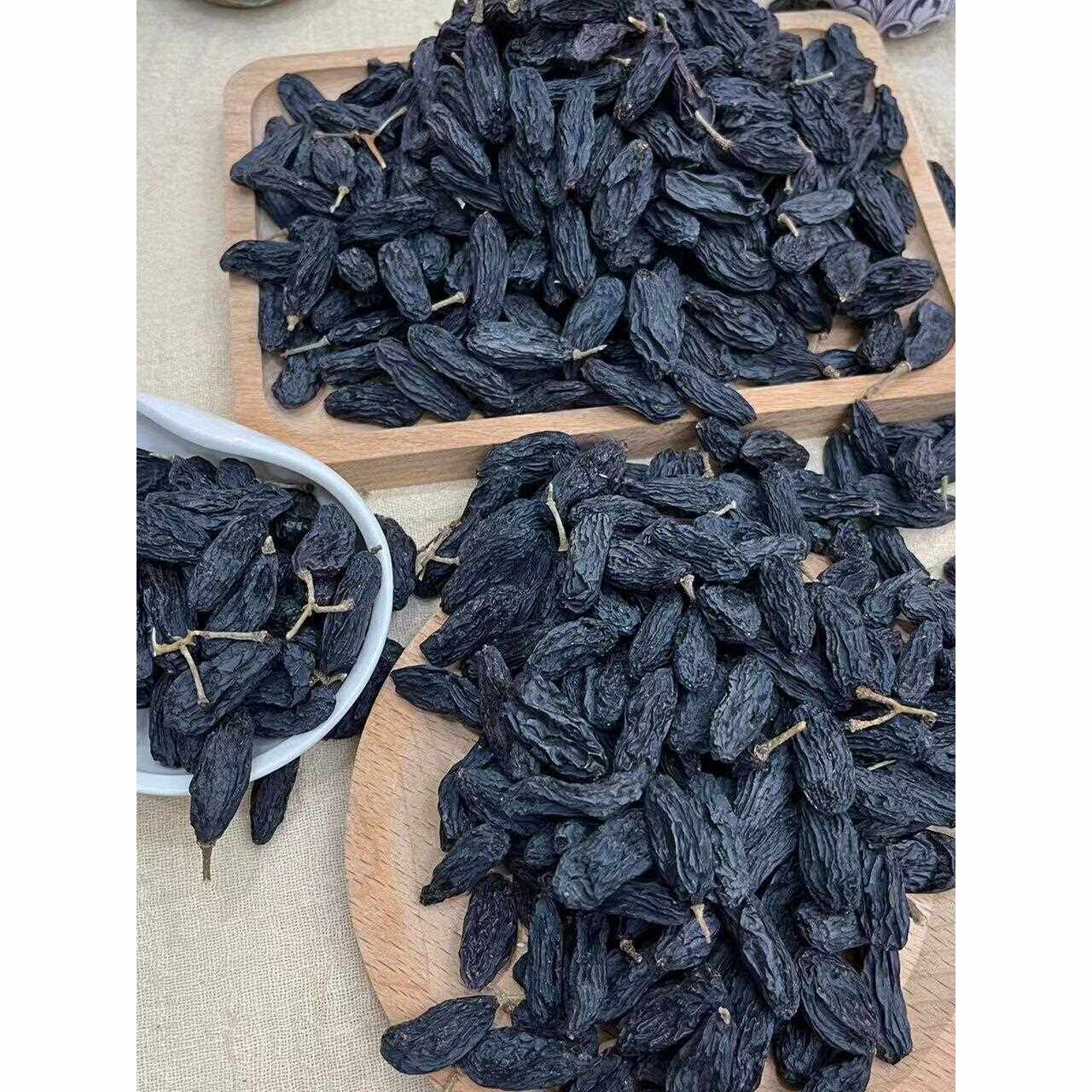 新疆包邮新疆黑加仑葡萄干新疆吐鲁番500g大颗粒