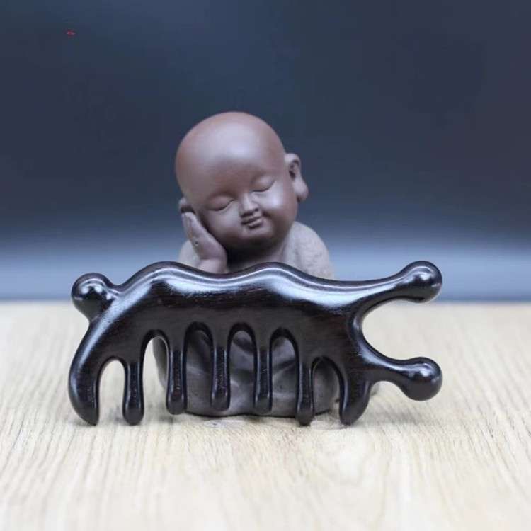 厂家木制 紫光檀大蜗牛木梳子头部圆球经络梳头颈部檀木按摩