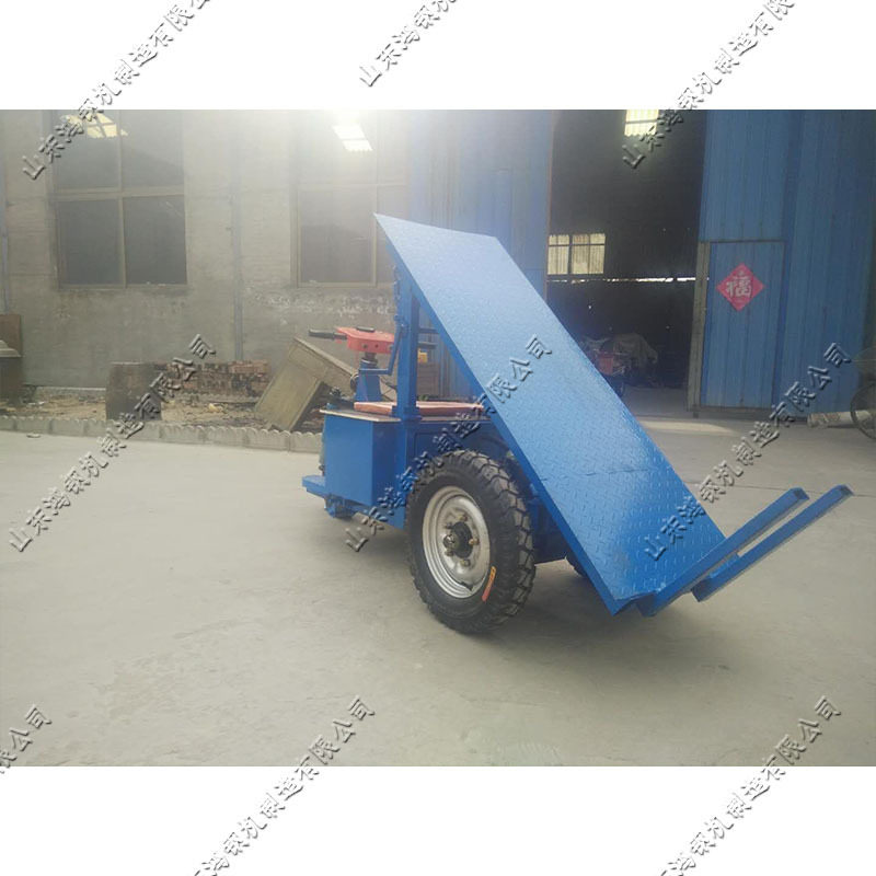 手摇自卸式运输车 骑行式电动平板拉砖车 工地窑厂拉砖三轮翻斗车