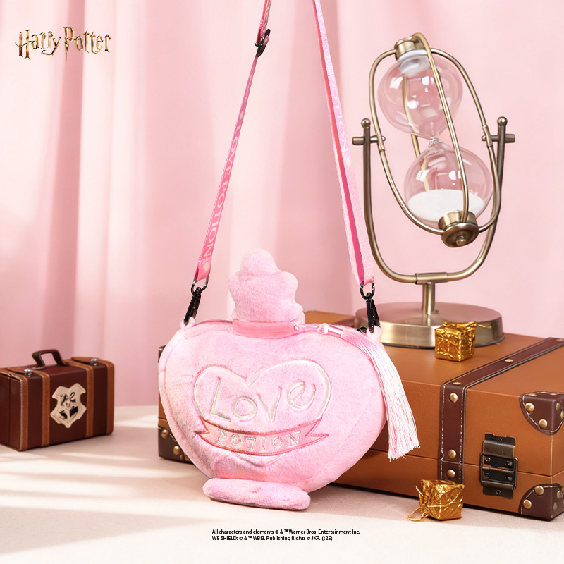 哈利波特正版周边毛绒斜挎包爱情魔药秋冬可爱单肩手机零钱小包包
