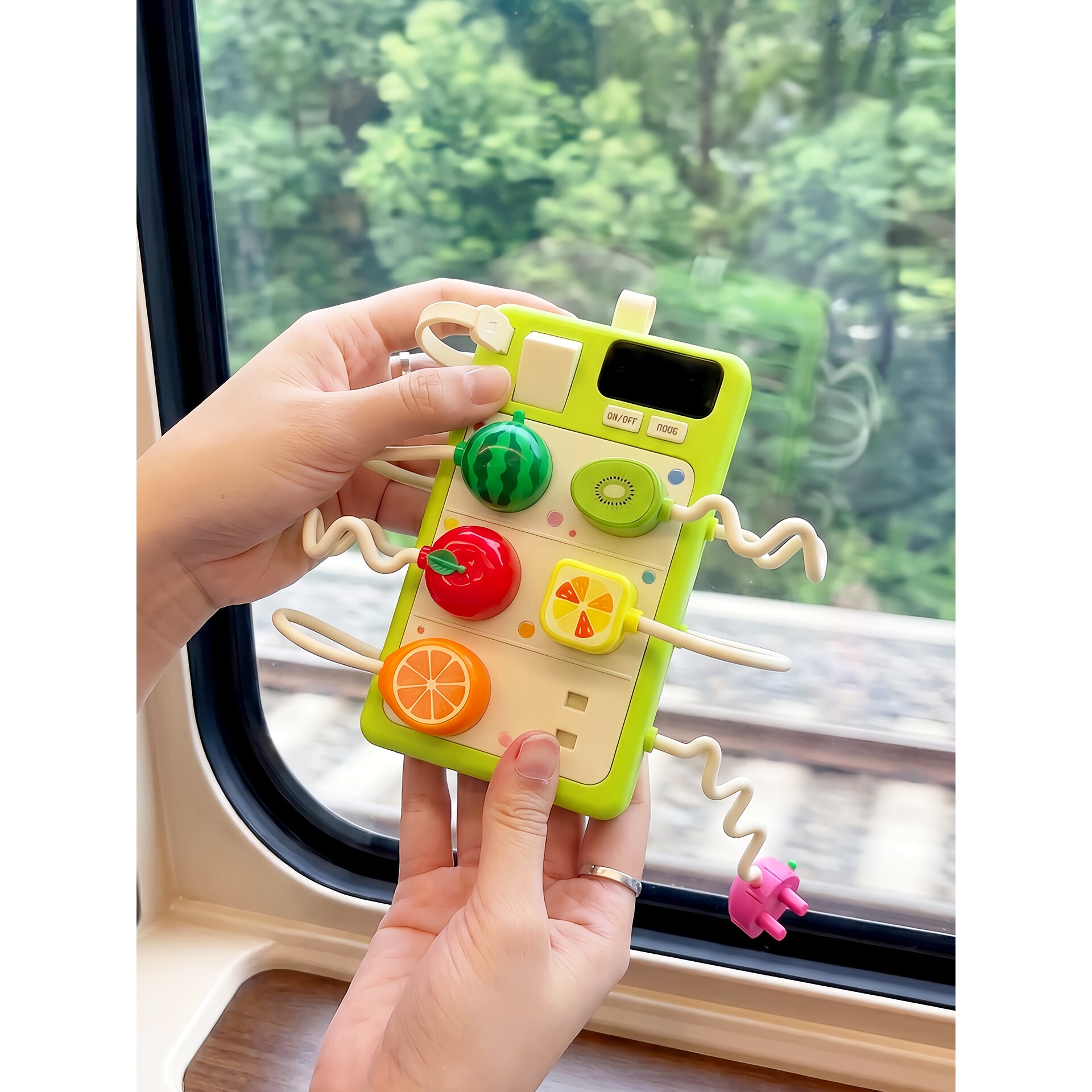 水果插排高铁带娃神器注意力训练益智哄娃玩具便携打发时间旅行