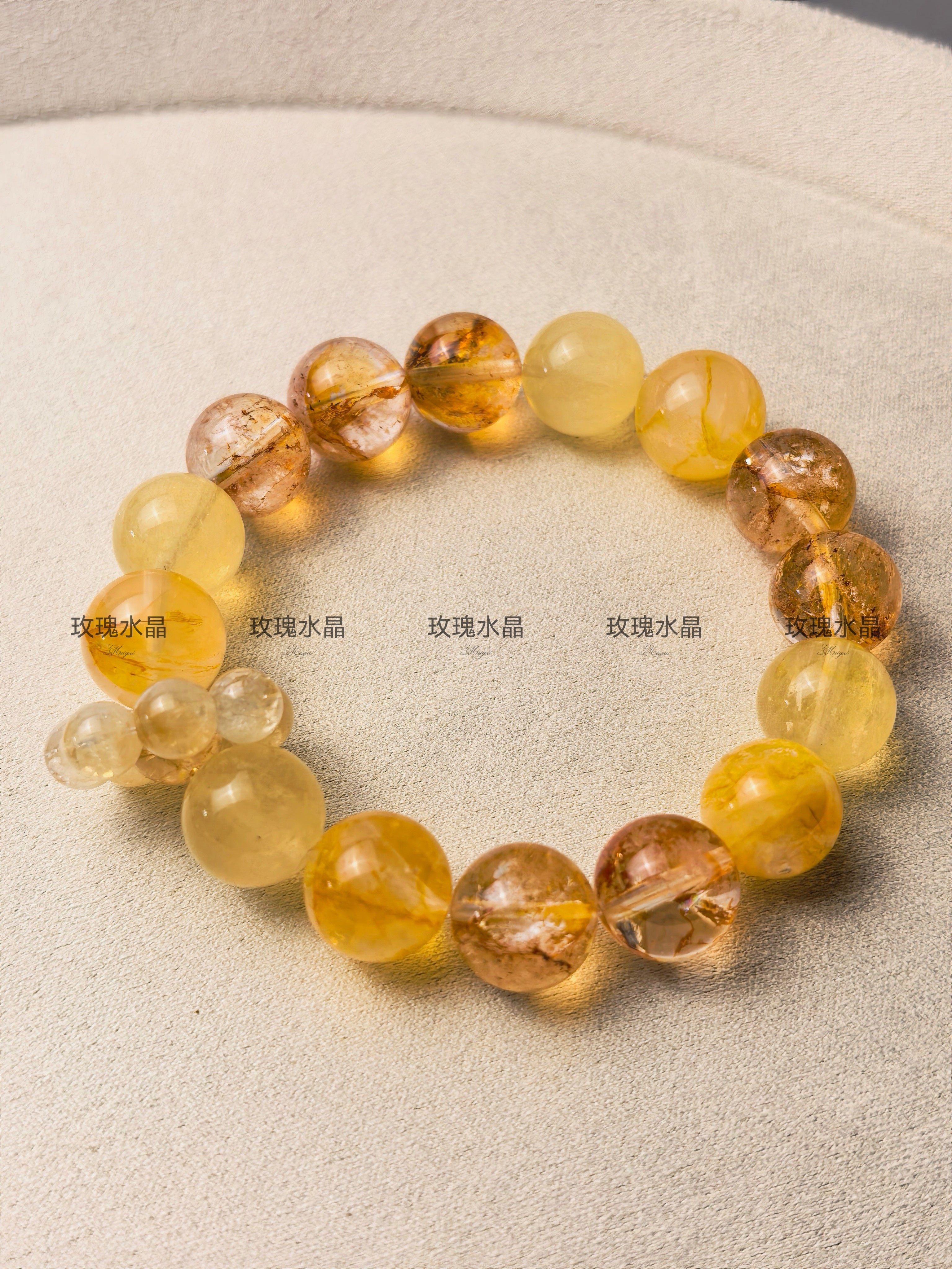 天然金箔胶花手串女款招财转运黄胶花水晶手链时尚黄塔晶跑环手串