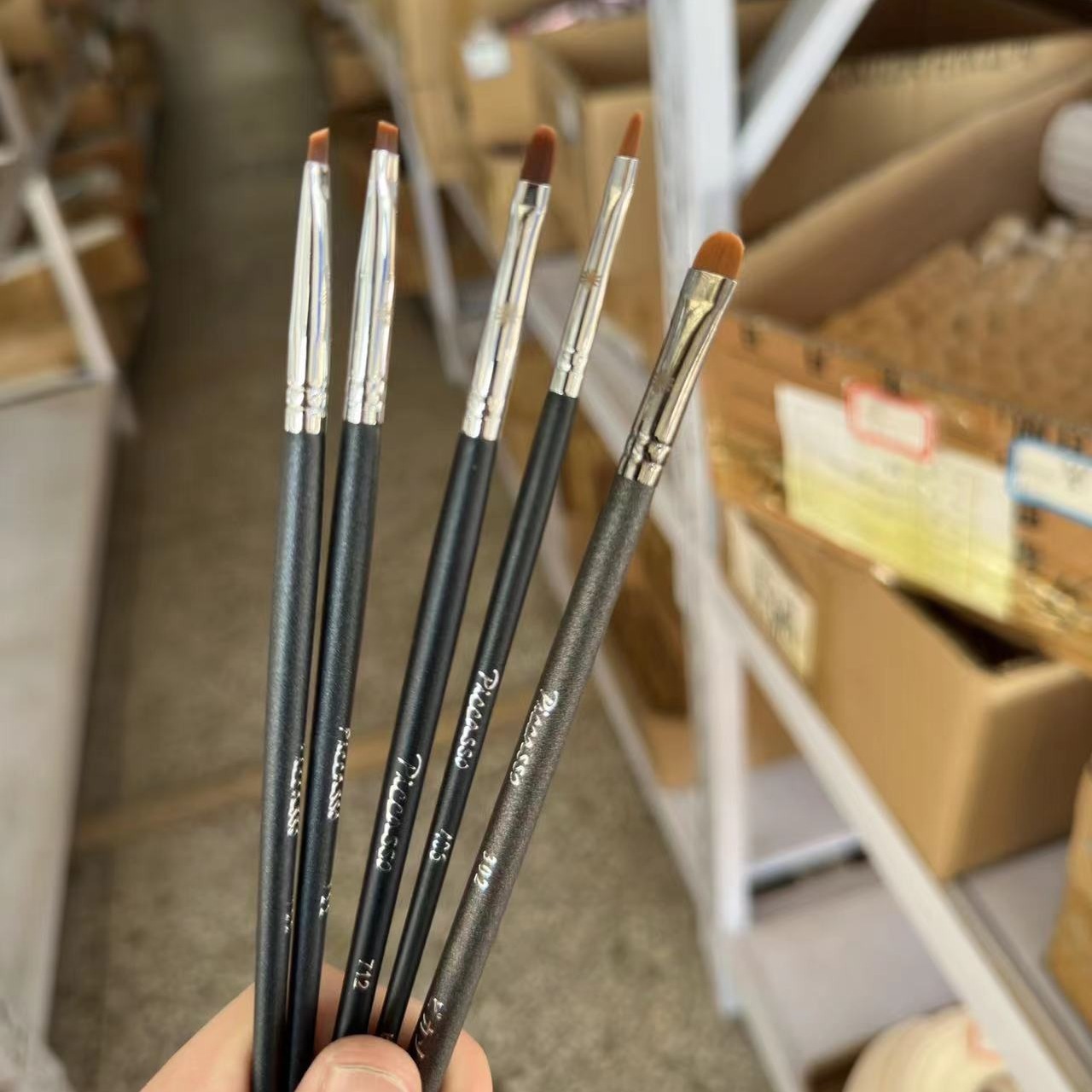 Pony推荐毕加索406眼线刷精细遮瑕刷722扁平极细泪沟化妆刷712