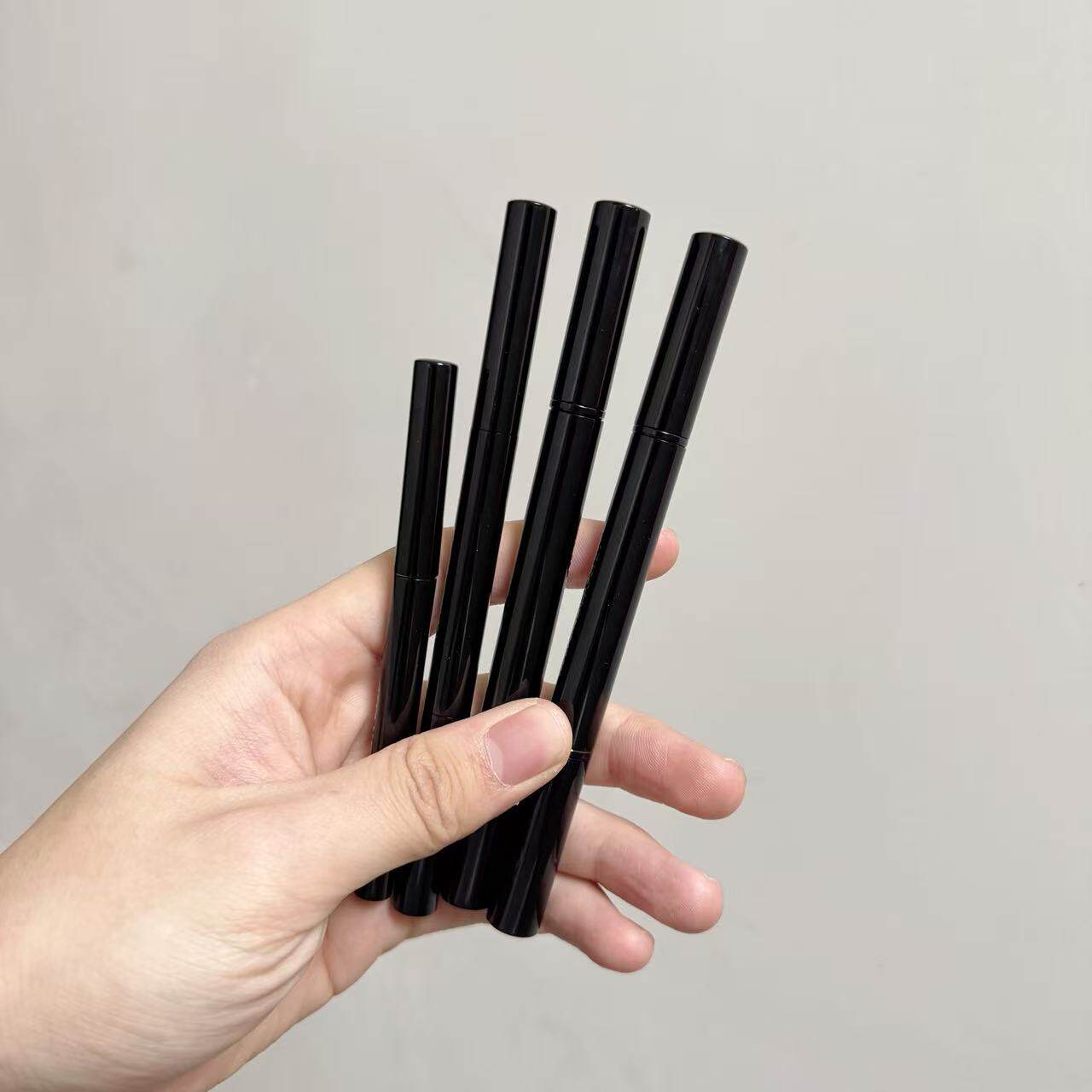 捡漏！香奶奶双头伸缩化妆刷带盖眼影刷铺色刷晕染刷提亮刷唇刷子图片
