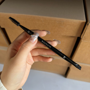 Sephora/丝芙兰专业斜角眉刷20号化妆刷可弯曲眉毛两头螺旋斜型刷