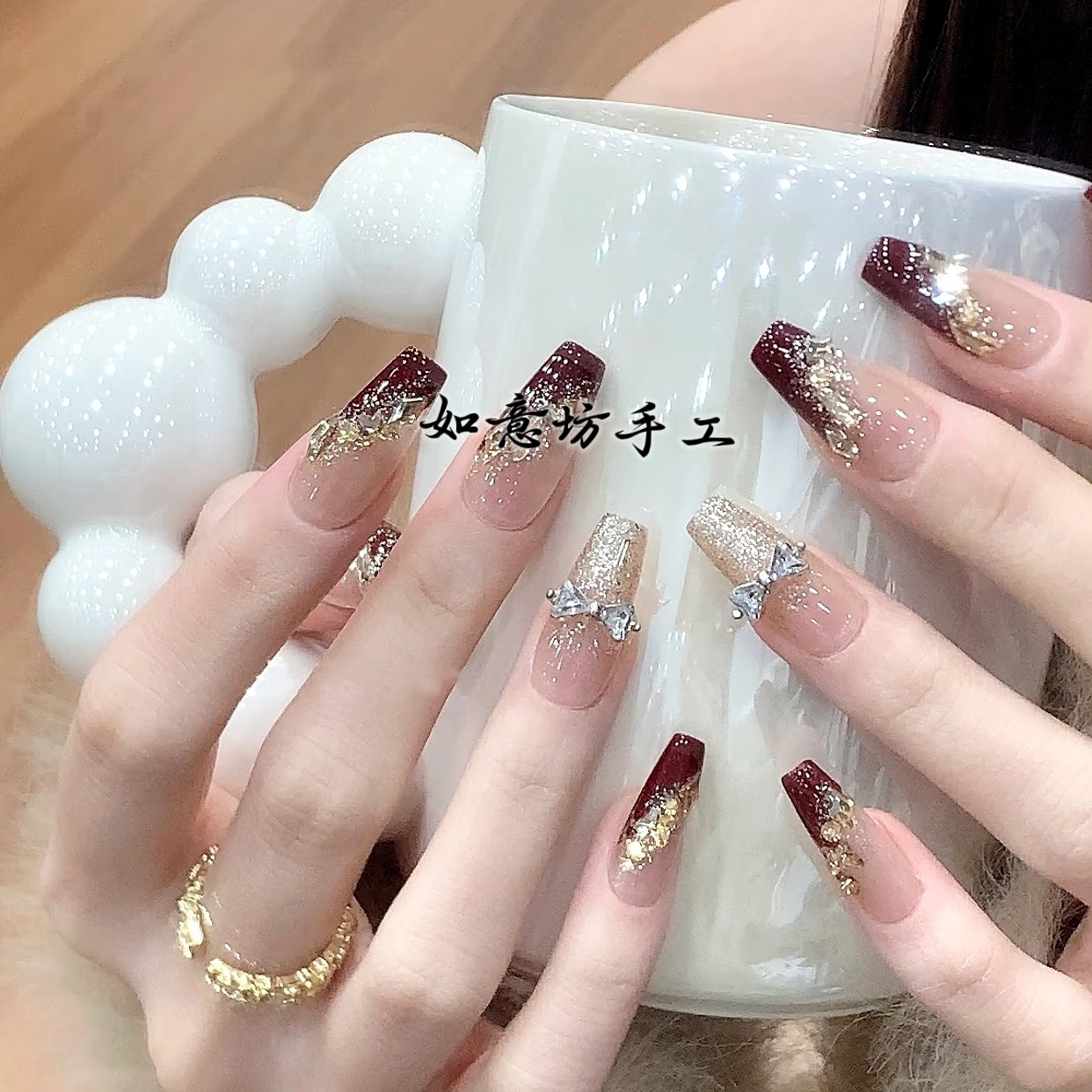 醉红颜/爆闪香槟钻手工穿戴甲蝴蝶结秋冬气质新年红显白美甲贴片i