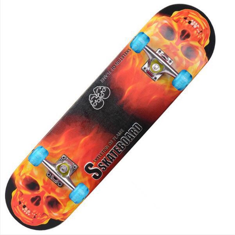 双翘滑板闪光轮滑板青少年儿童成人刷街代步四轮滑板车可定制