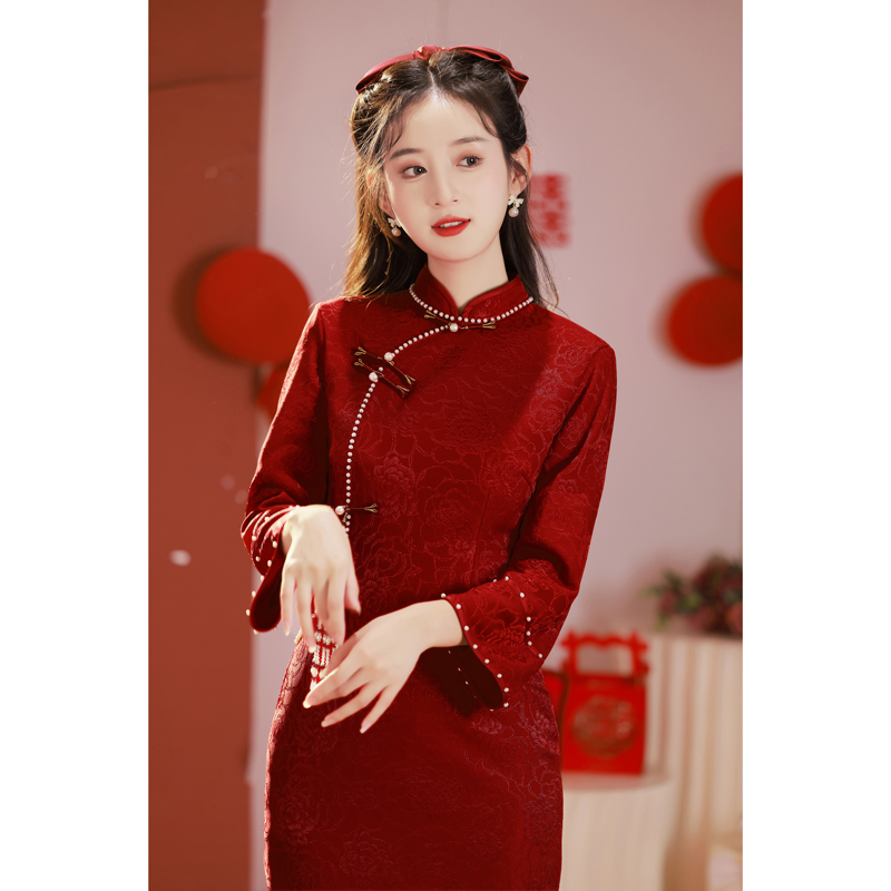 旗袍敬酒服2025新款冬季红色结婚便装改良订婚礼服女回门新娘秋冬