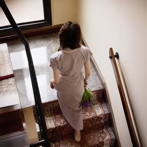 寻伊甸复古烟灰紫色竖条一片式平裁全开襟日常长款X学生古法旗袍