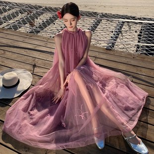 高级感晨袍女新娘订婚礼服超仙粉F色挂脖连衣裙海边度假长裙 法式