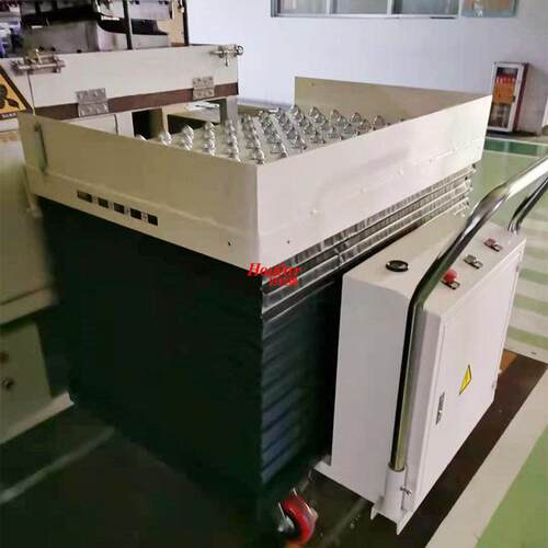 非标加工吨台面2.5x1.米固定式卸货平台电动升降机2液8升降压台