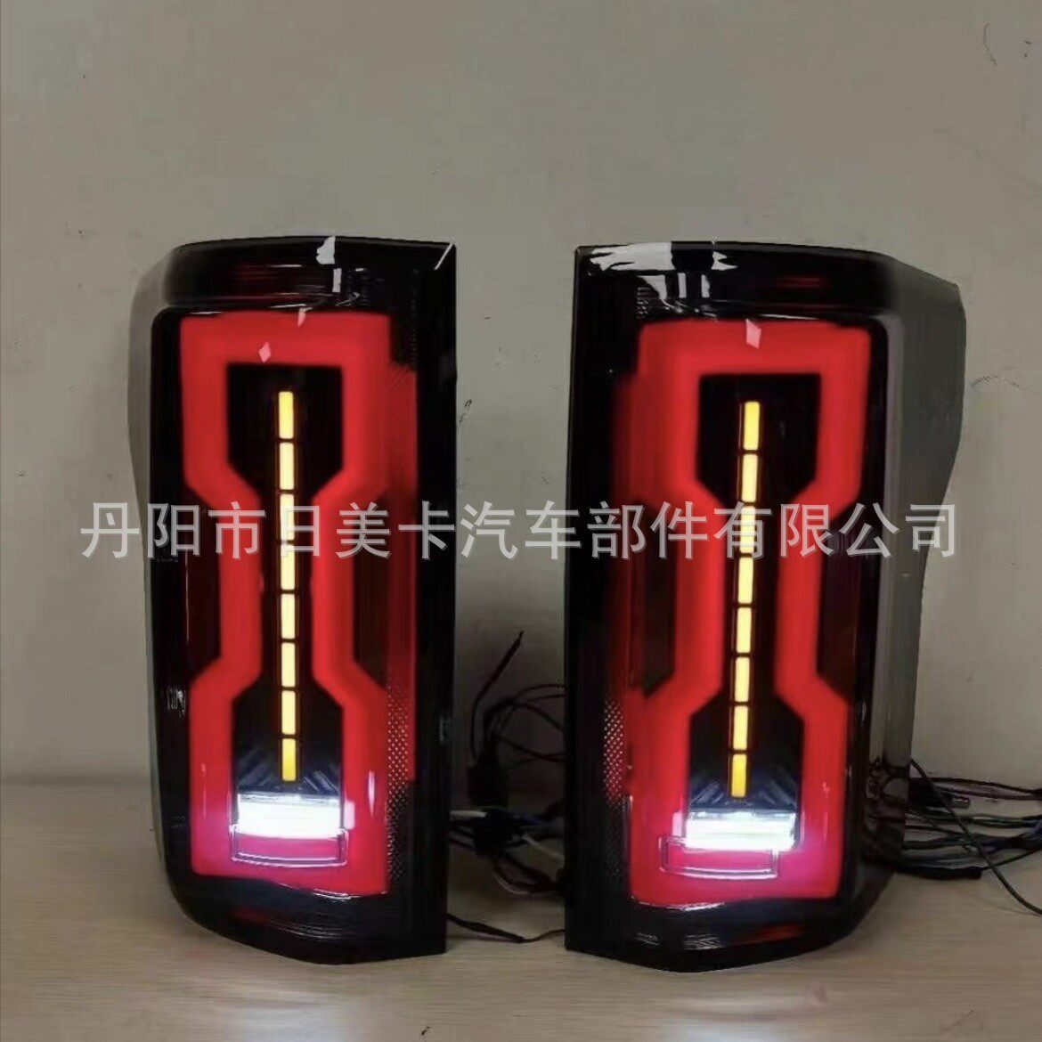 跨境适用于15-20款福特猛禽F150皮卡改装尾灯LED后转向灯熏黑工字