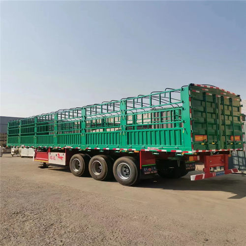 13米轻体大对开门苍栏半挂车