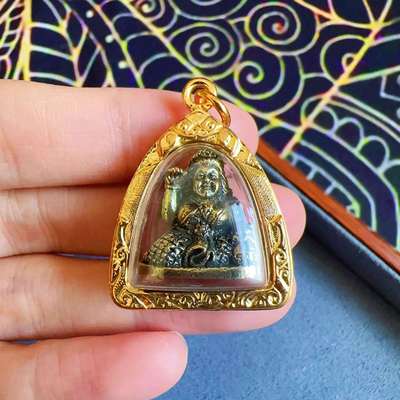 泰国佛系牌 古巴阿里亚查招米娘娘 原庙真品泰牌