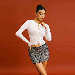 之塑秋冬新款贝壳边门襟针织外套修身显瘦外搭毛衣短款开衫薄款女