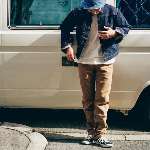 修身直筒牛仔裤15O中磅卡其武士