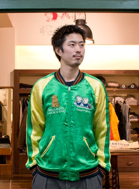 STUDIO D'ARTISAN小猪BILLI-002比利肯刺绣缎面棒球服横须贺夹克