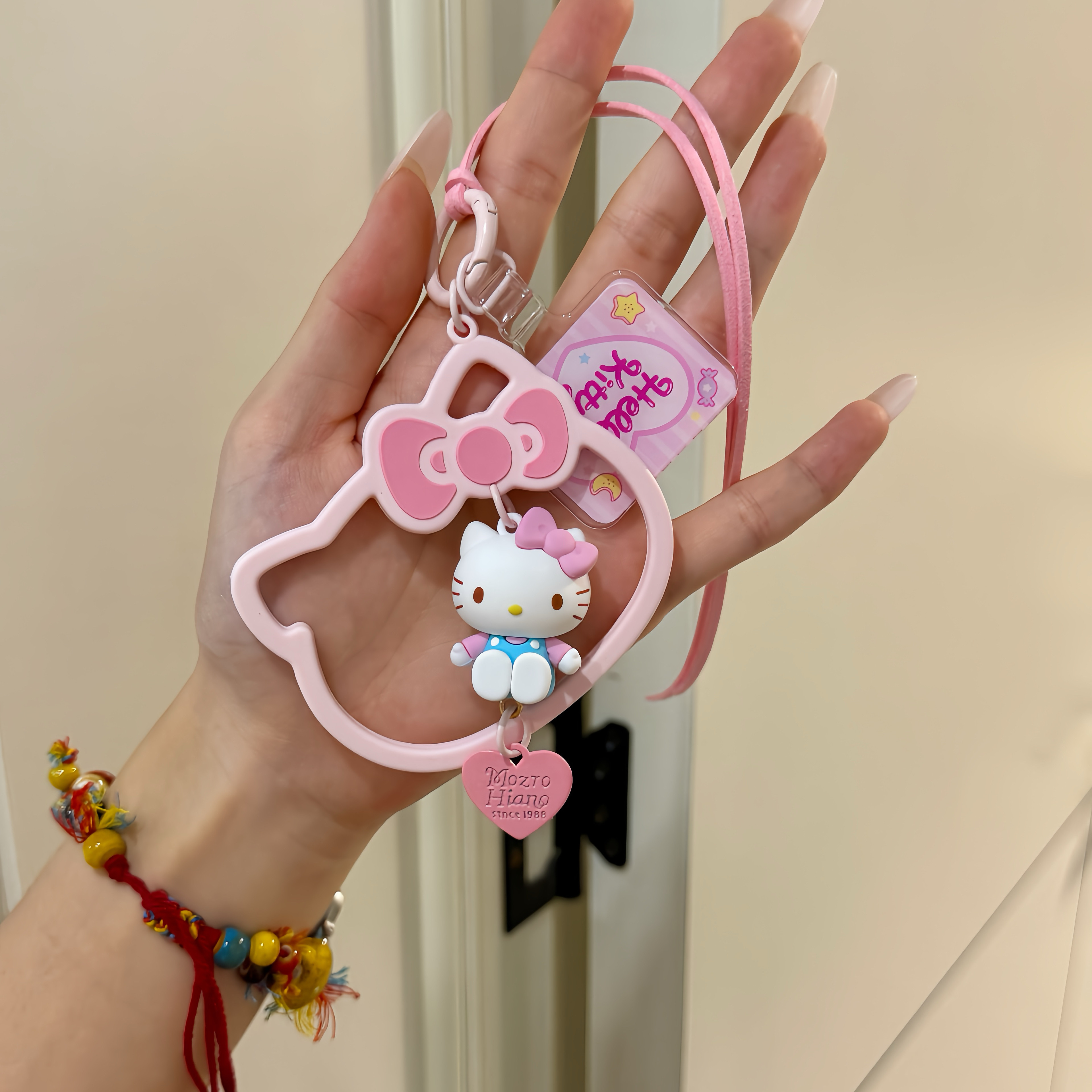 正版三丽鸥HelloKitty汽车挂件创意卡通车载装饰品吊坠礼物送朋友