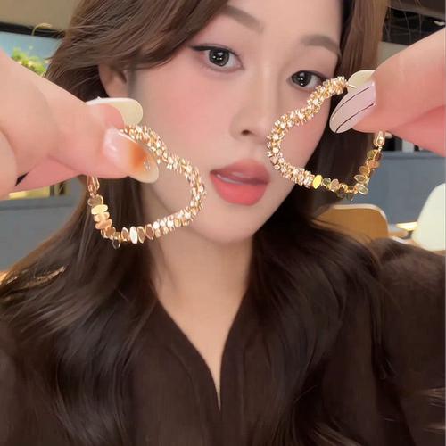 铜合金耳饰 ZHENWEI/甄薇  拼接设计碎银爱心耳环女高级感耳饰