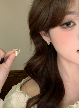 ZHENWEI/甄薇  微镶锆石葫芦耳钉轻奢气质时尚小众个性高级感耳饰