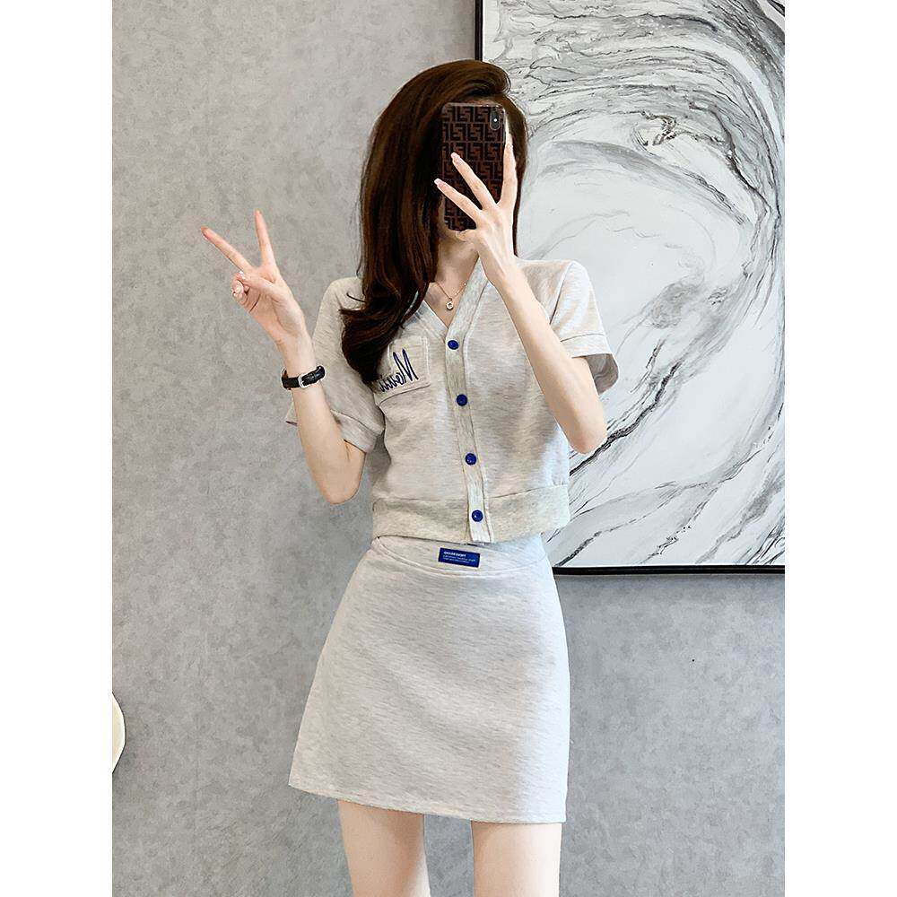 欧洲站时尚套装女小个子2025年夏季新款气质减龄休闲半身裙两件套