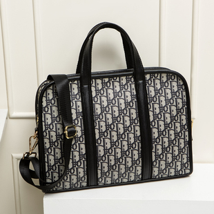 2021新款公文包女容量大手提文件包商务职业女士保险展业包电脑包