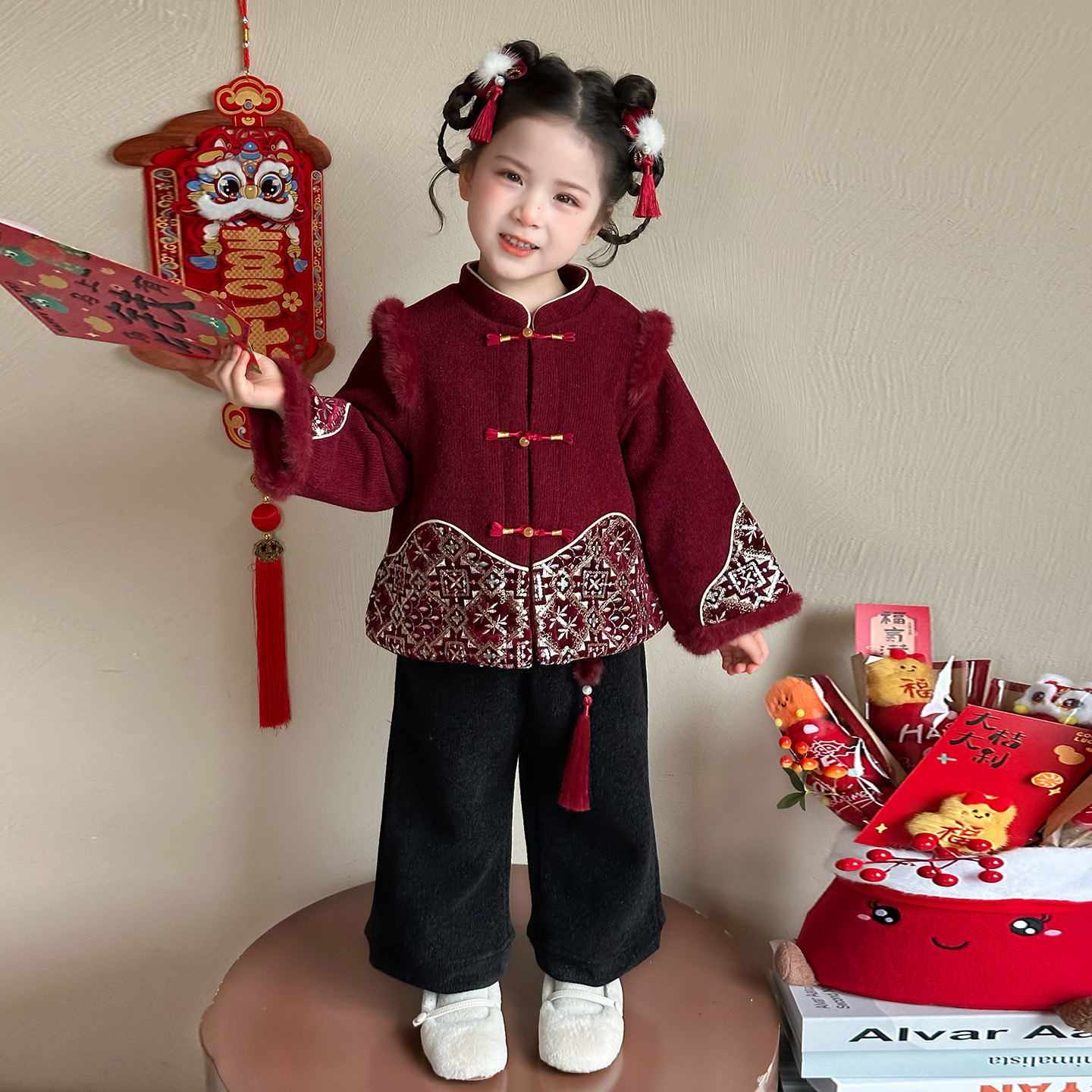 汉服女童新年套装冬季2025新款