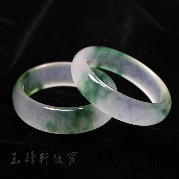 缅甸翡翠色冰种飘花水沫玉手镯女款高端送妈妈送礼百搭款旺夫镯子