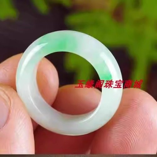 缅甸冰糯种白底飘阳绿翡翠色素面玉石戒指戒圈玉指环女男款送礼物