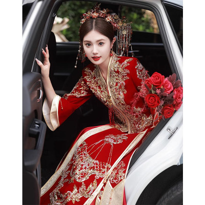 日本品质2025新款中式出阁婚服显瘦孕妇秀和服大码v领丝绒秀禾服