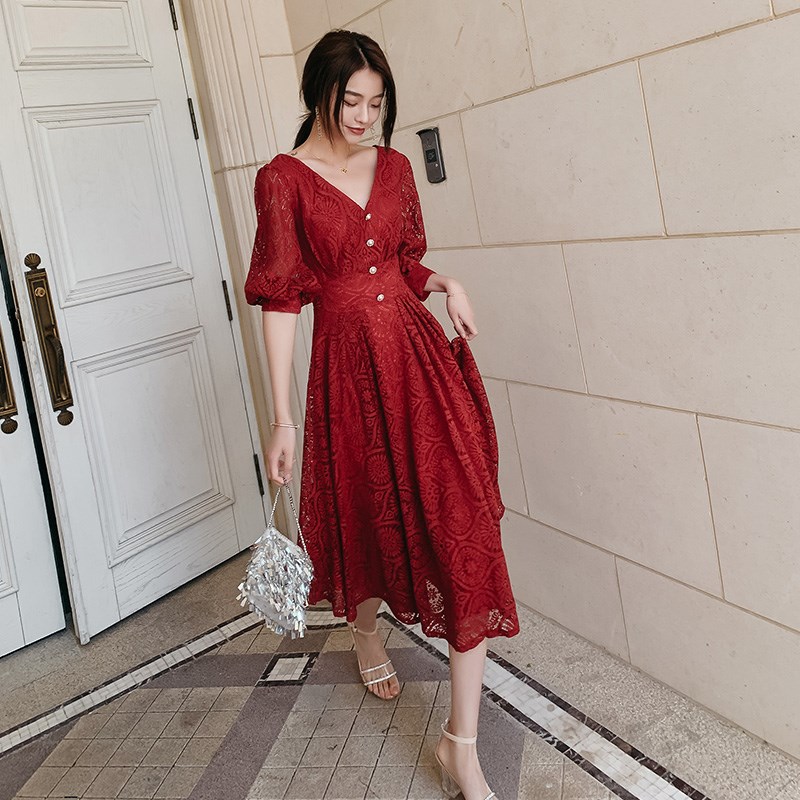 现货敬酒服新娘订婚裙子红色礼服婚宴蕾丝结婚衣服v领平时可穿