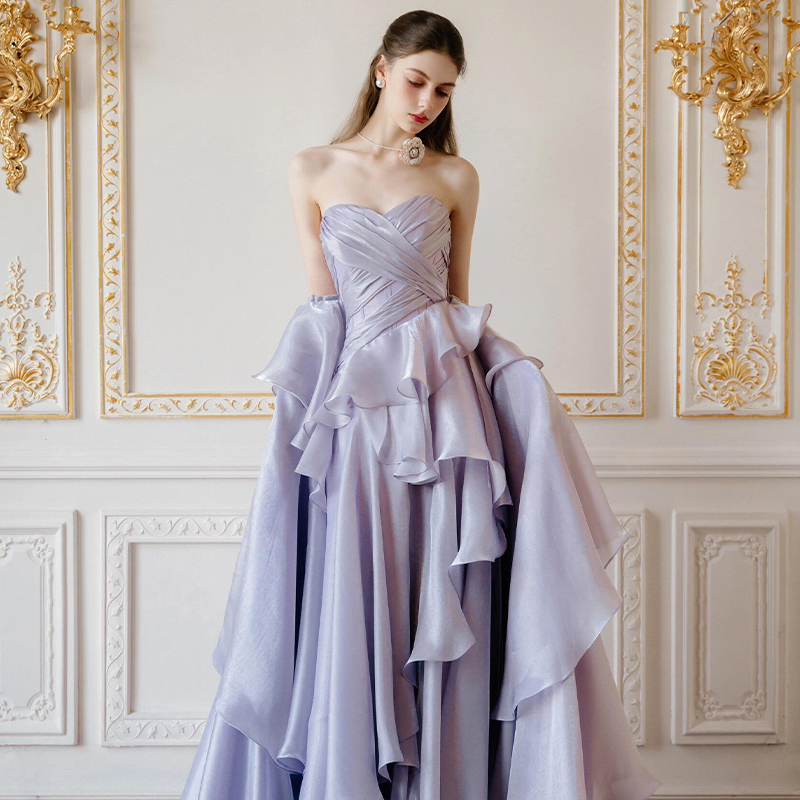 法式高级感小众轻奢紫色抹胸订婚结婚轻婚纱晨袍敬酒服生日礼服