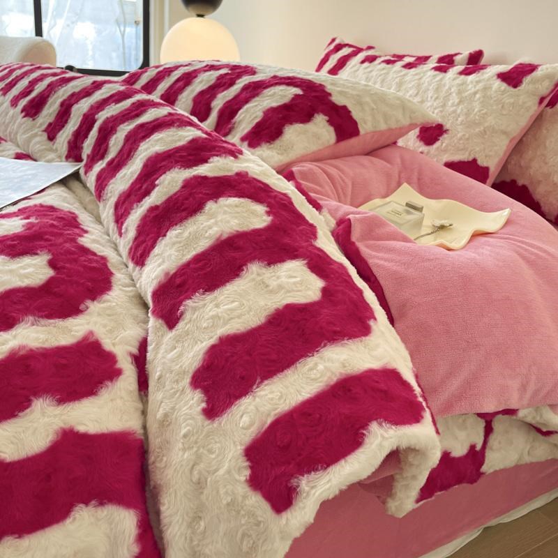 玫瑰粉冬季加厚绒四件套 兔毛绒彩色活力多巴胺床单牛奶绒加厚