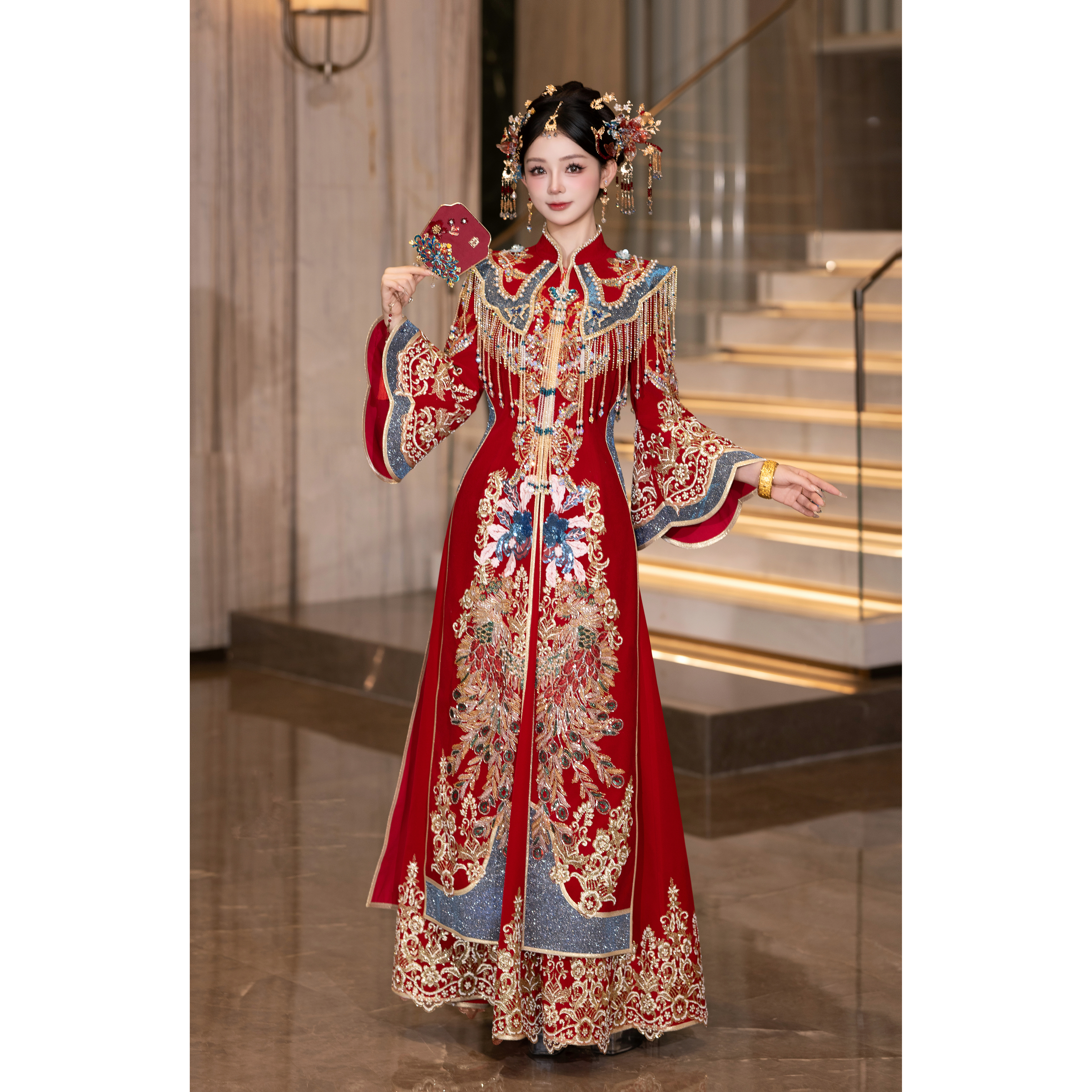 租2025新款中式秀禾服