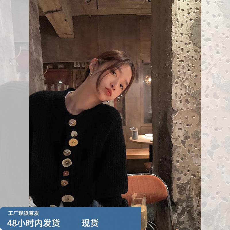 黑色小众短款开衫毛衣外套女秋冬外穿慵懒风设计感宽松针织衫上衣