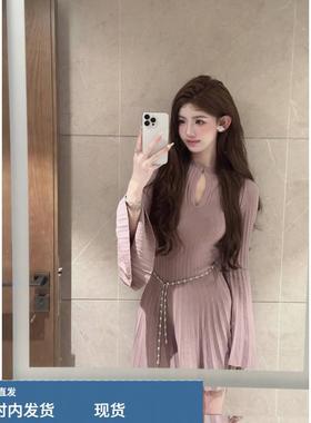 法式纯欲紫色针织洋装子女收腰气质高级感辣妹显瘦修身短裙春季