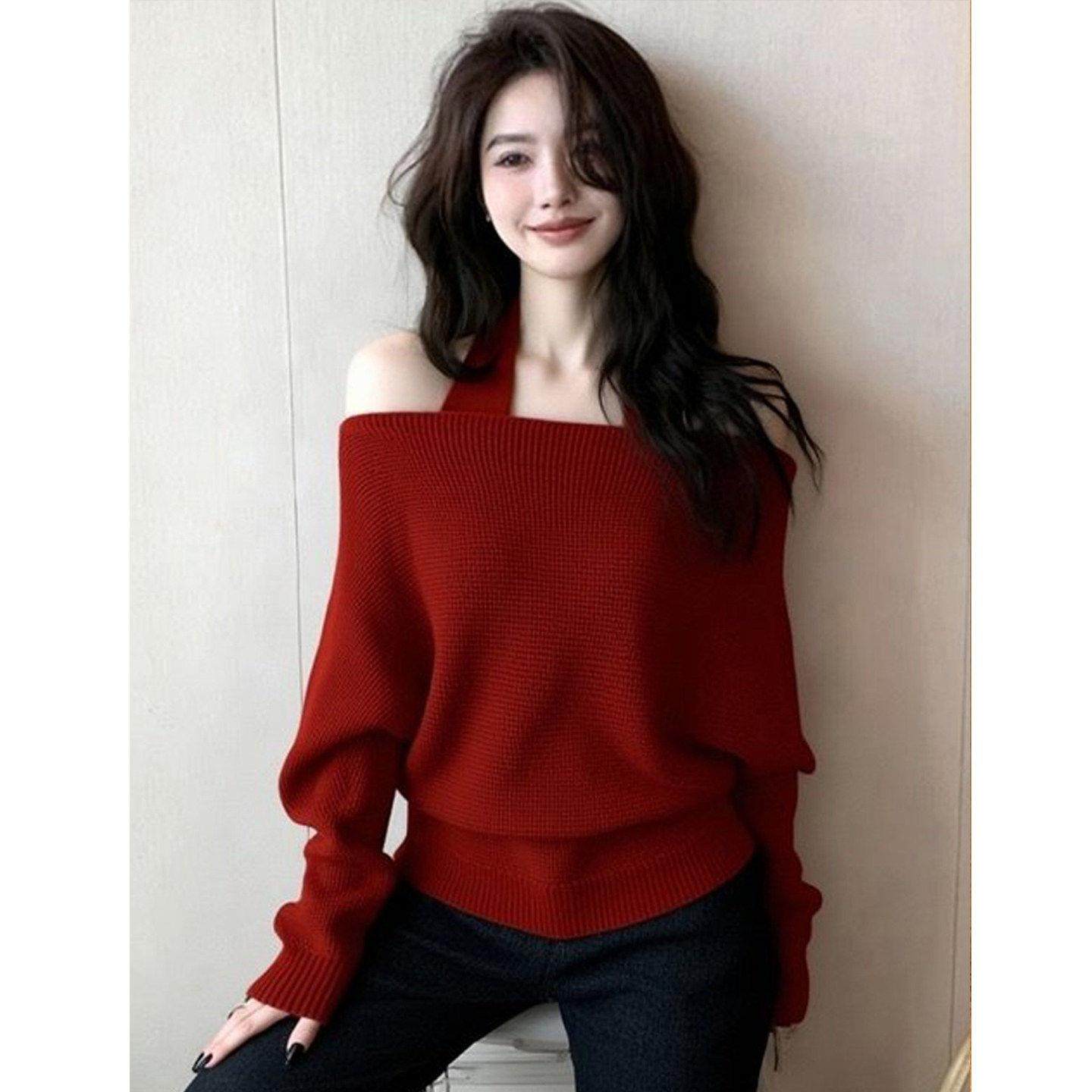 休闲慵懒风红色挂脖露肩长袖针织衫女秋冬新款高级感洋气减龄上衣,模玩/动漫/周边/娃圈三坑/桌游,Cosplay女装/cos女装,淘宝优惠券,粉丝福利购,淘宝优惠卷