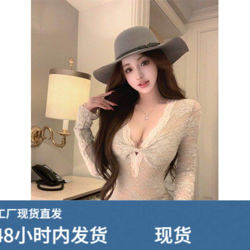 纯欲性感甜辣妹扭结v领蕾丝打底衫女内搭秋冬季绝美修身长袖上衣,运动/瑜伽/健身/球迷用品,广场舞套装,淘宝优惠券,粉丝福利购,淘宝优惠卷