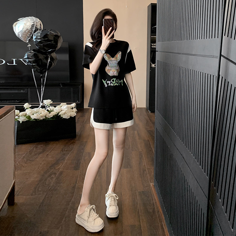时尚减龄卡通休闲运动套装女夏季欧货小个子穿搭一整套短裤两件套,女装/女士精品,大码内搭,淘宝优惠券,粉丝福利购,淘宝优惠卷