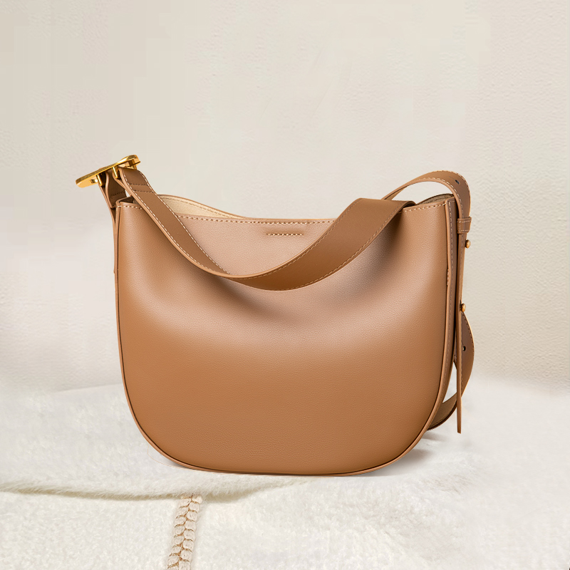 马鞍包女真皮2023新款包包高级感小众腋下女包秋冬半圆单肩斜挎包