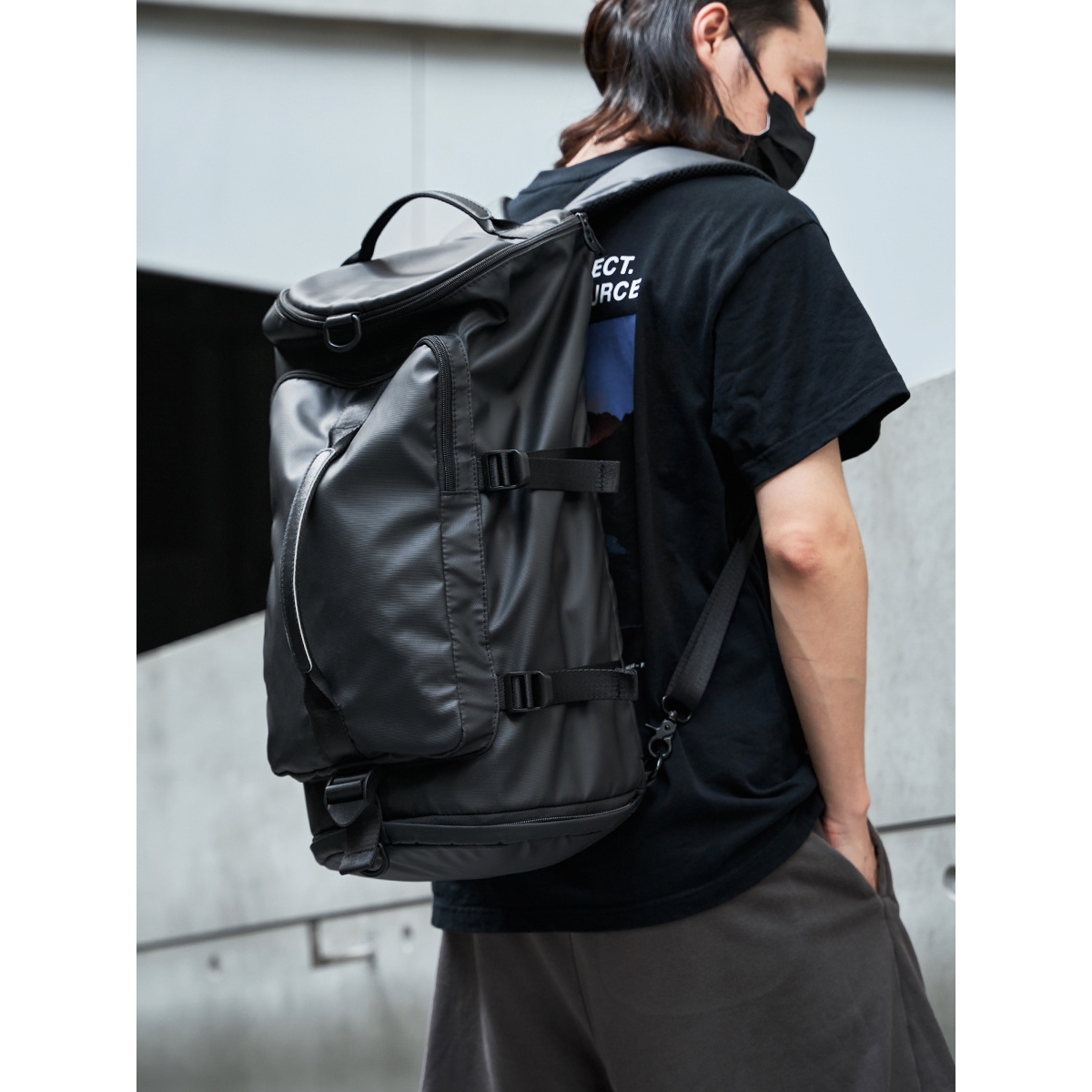 日本品质潮流男士双肩包大容量旅行背包多功能商务短途旅行背包