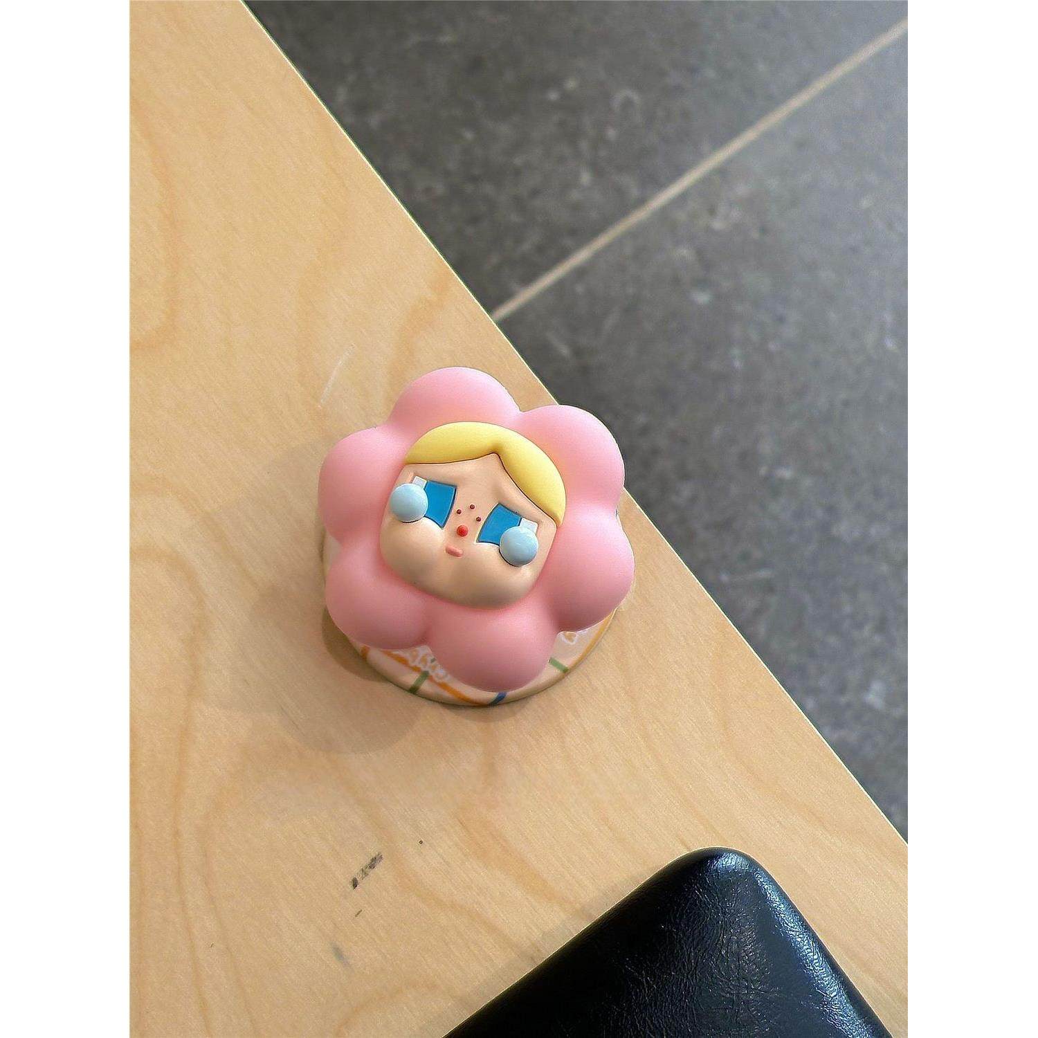 韩系可爱立体花朵哭娃磁吸支架适用MagSafe手机吸附便携支撑架ins