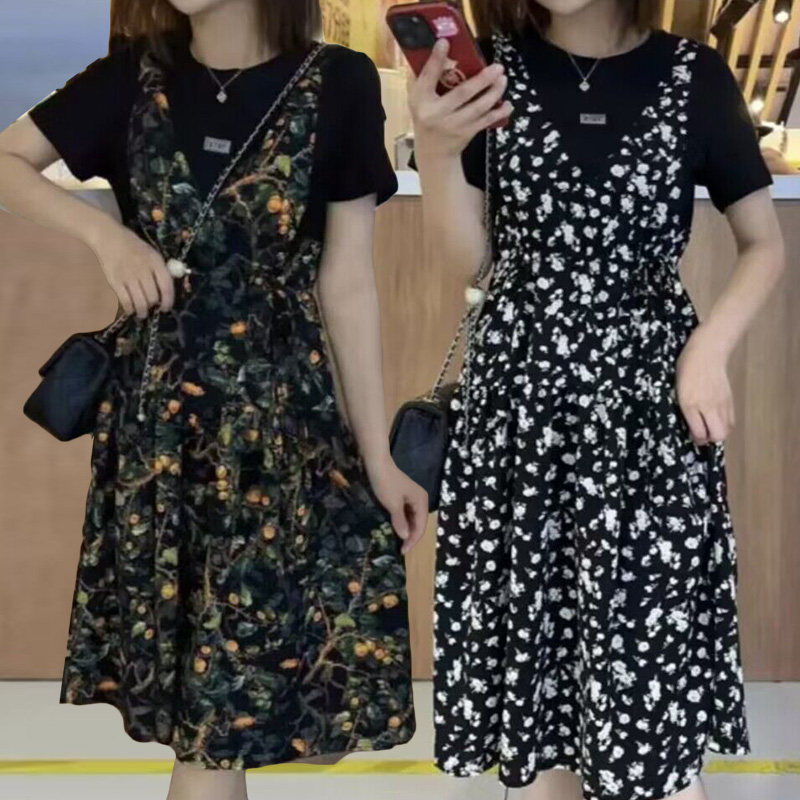 假两件吊带显瘦碎花裙女2024收腰法式拼接宽松韩版气质时尚连衣裙