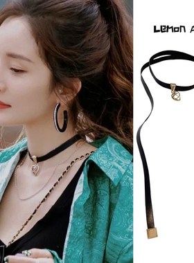 一眼喜欢 搭配好物长皮绳爱心项链 秒变时尚 自留款