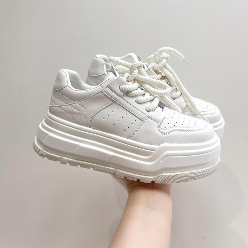 6cm小个子真皮i圆头松糕鞋女2025春款新款厚底休闲百搭板鞋小白鞋