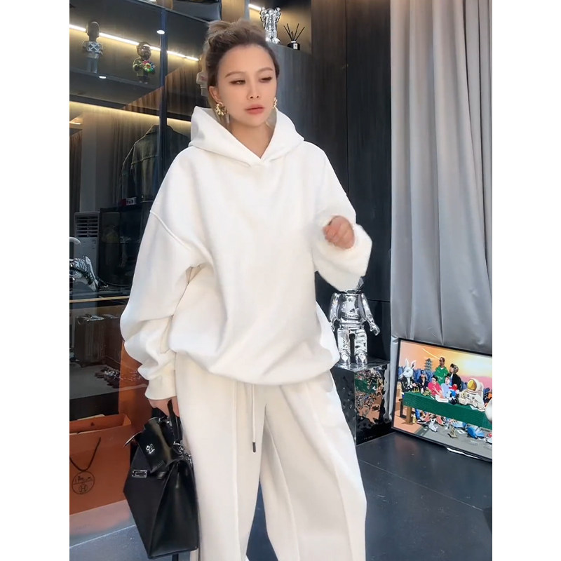 白色运动套装女秋新款时尚休闲高级感网红炸街连帽卫衣卫裤两件套