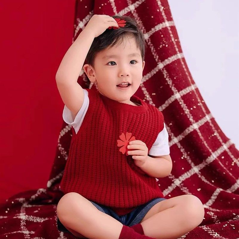 宝宝背心秋冬内穿儿童针织衫马甲毛衣女童2024新款红色男童红圆