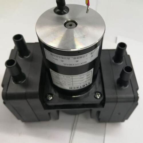 工厂直销  免维护耐腐蚀长寿命低功耗微型隔膜泵DA120DCB-TH